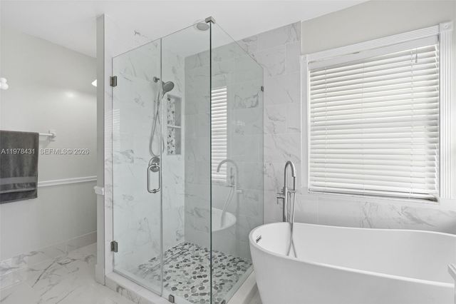 9838 NW 1st Mnr, Coral Springs, FL 33071