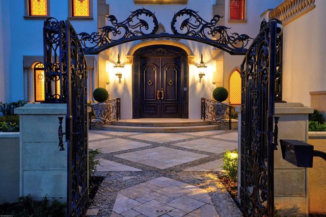 370 Eagle Drive, Jupiter, FL 33477
