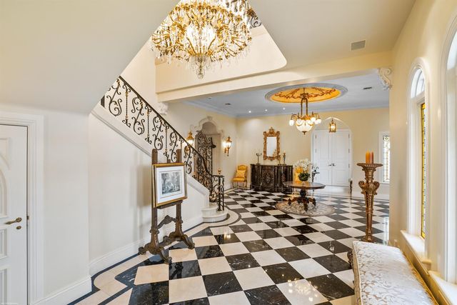 370 Eagle Drive, Jupiter, FL 33477