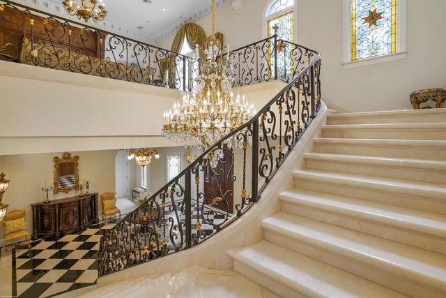 370 Eagle Drive, Jupiter, FL 33477