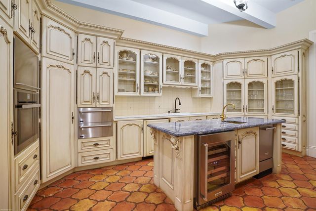370 Eagle Drive, Jupiter, FL 33477