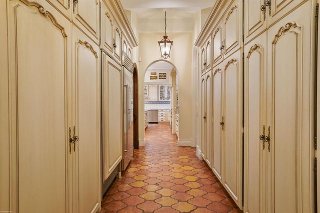 370 Eagle Drive, Jupiter, FL 33477