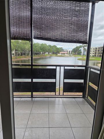 6190 80TH STREET N 204, St Petersburg, FL 33709