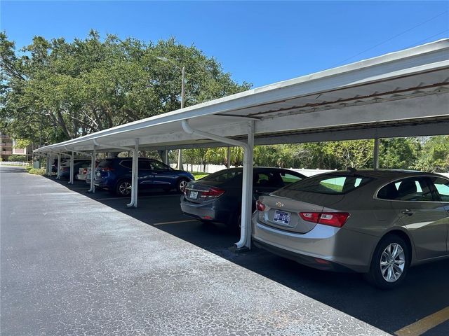 6190 80TH STREET N 204, St Petersburg, FL 33709