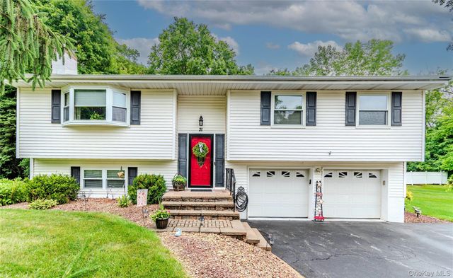 20 Kendell Drive, Wappingers Falls, NY 12590