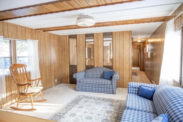 4 Raccoon Court, Mauston, WI 53948