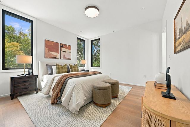 1101 May Brown Avenue, Menlo Park, CA 94025