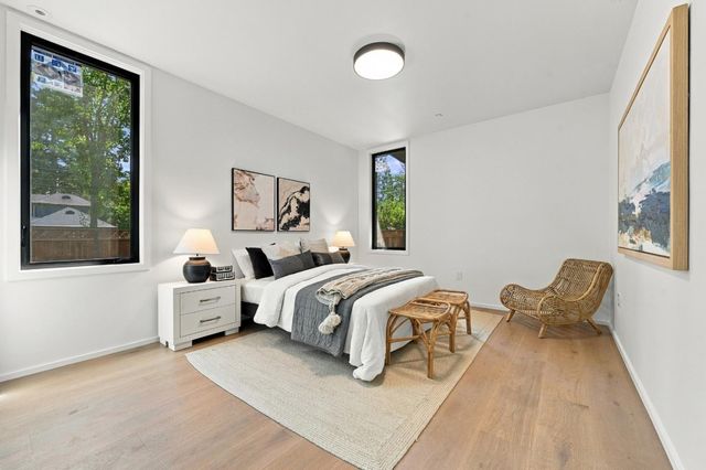 1101 May Brown Avenue, Menlo Park, CA 94025