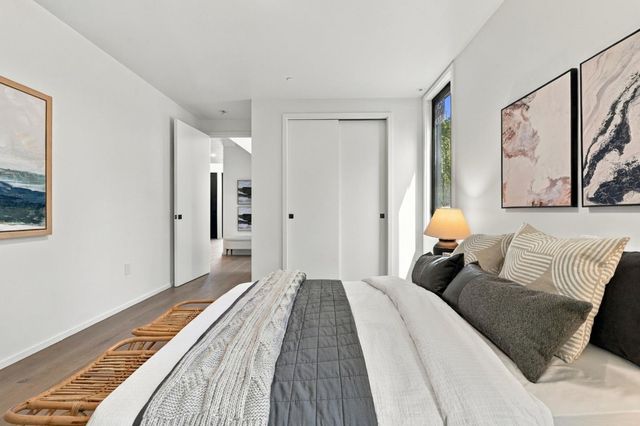 1101 May Brown Avenue, Menlo Park, CA 94025