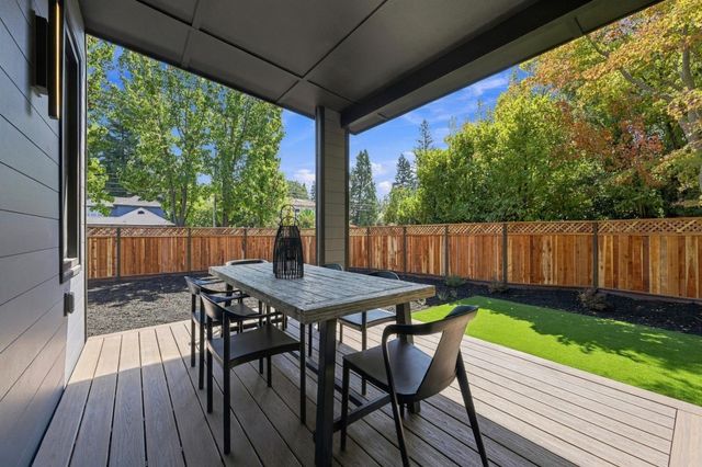 1101 May Brown Avenue, Menlo Park, CA 94025