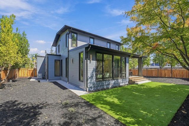 1101 May Brown Avenue, Menlo Park, CA 94025