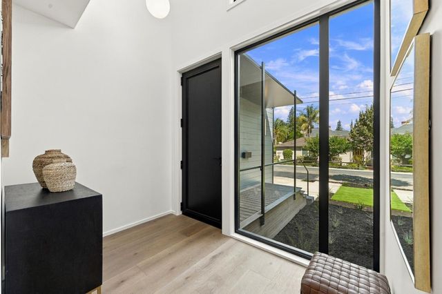 1101 May Brown Avenue, Menlo Park, CA 94025