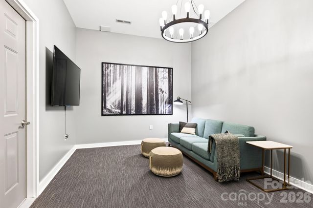 9 Bees Mountain Drive, Asheville, NC 28804