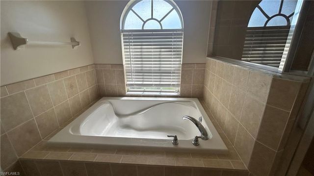 2117 NW 14th TER, Cape Coral, FL 33993