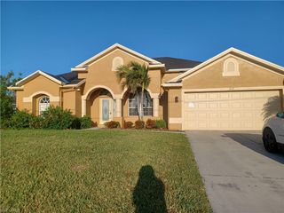 2117 NW 14th TER, Cape Coral, FL 33993