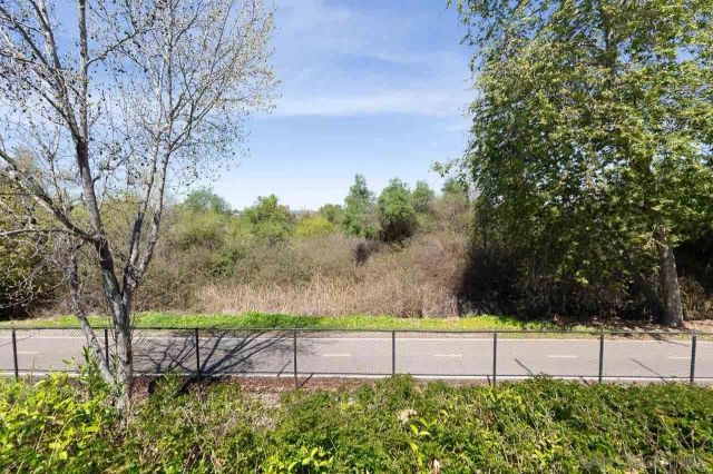 5064 Via Manos B, Oceanside, CA 92057