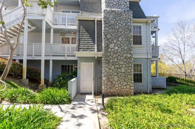 5064 Via Manos B, Oceanside, CA 92057