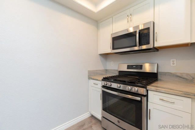 5064 Via Manos B, Oceanside, CA 92057