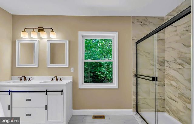 510 PINEHURST RD, Cream Ridge, NJ 08514