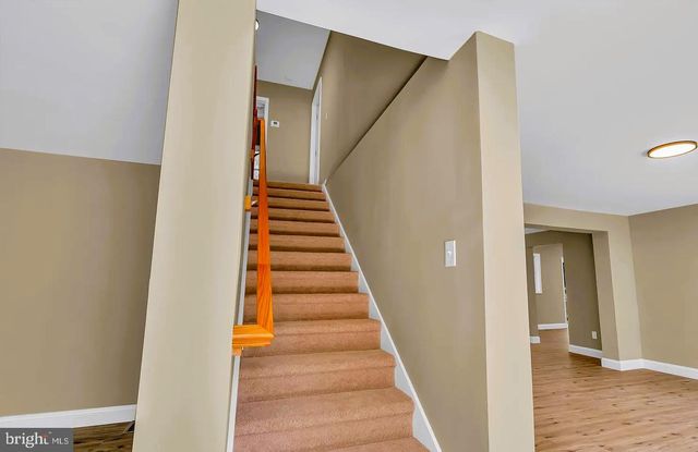 510 PINEHURST RD, Cream Ridge, NJ 08514