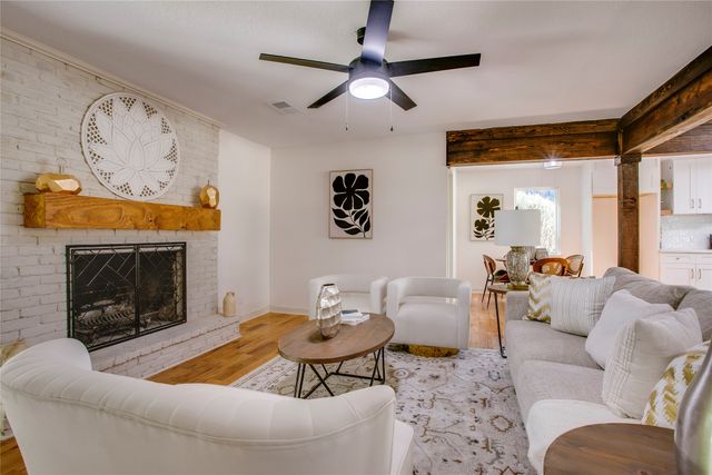 2828 Larkspur Lane, Dallas, TX 75233