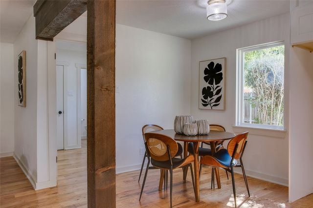2828 Larkspur Lane, Dallas, TX 75233