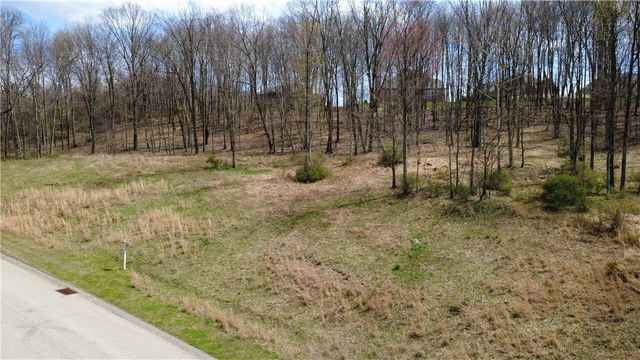 Lot 18 Ravenwood, Hempfield Twp, PA 15601