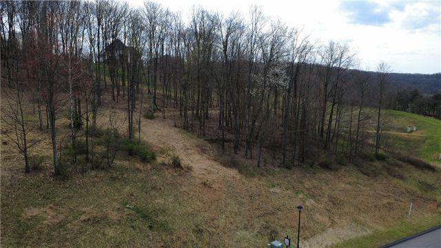 Lot 18 Ravenwood, Hempfield Twp, PA 15601