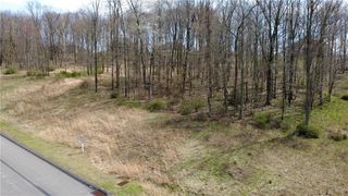 Lot 18 Ravenwood, Hempfield Twp, PA 15601