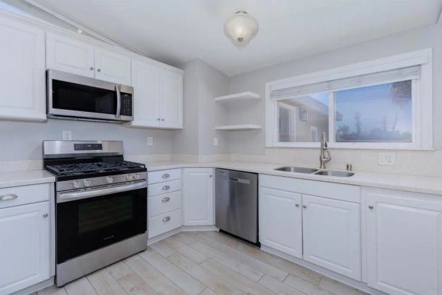 6227 Anvil Lake Ave, San Diego, CA 92119