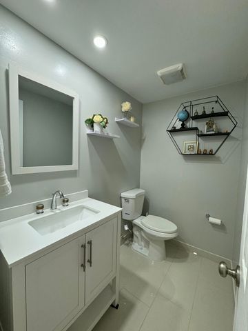 9355 SW 8th Street 417, Boca Raton, FL 33428
