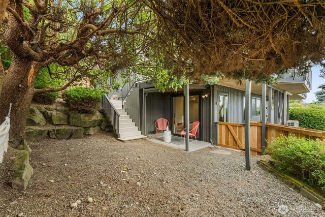 2606 NW 201st Street, Shoreline, WA 98177