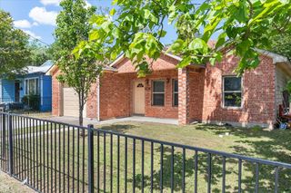 2738 Morning Avenue, Dallas, TX 75210