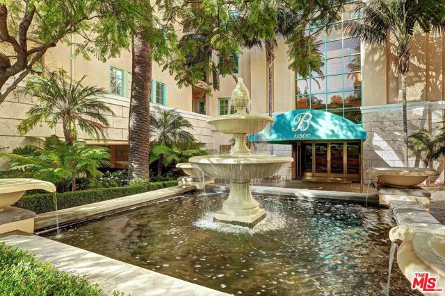 11500 San Vicente Boulevard 221, Los Angeles, CA 90049