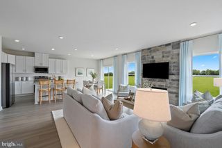 342 CATERPILLAR DR, Luray, VA 22835