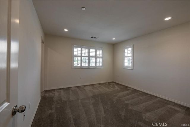 120 S Pacific Avenue S 39, Santa Ana, CA 92703