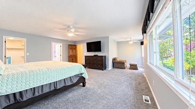 6615 S Westchester Dr, Spokane, WA 99223
