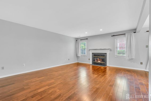 31 Fair Acres Court, South Brunswick, NJ 08540
