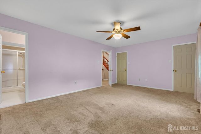 31 Fair Acres Court, South Brunswick, NJ 08540