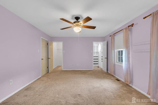 31 Fair Acres Court, South Brunswick, NJ 08540