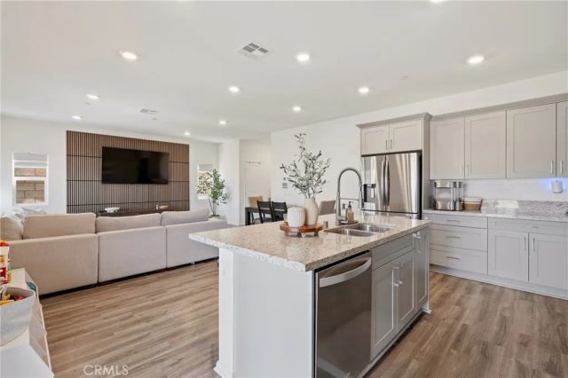 8357 Sun Rose Court, Jurupa Valley, CA 92509