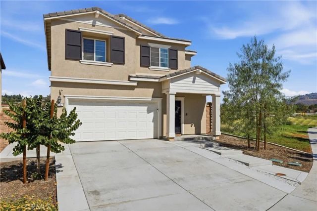 8357 Sun Rose Court, Jurupa Valley, CA 92509