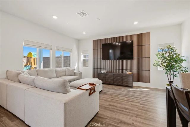 8357 Sun Rose Court, Jurupa Valley, CA 92509