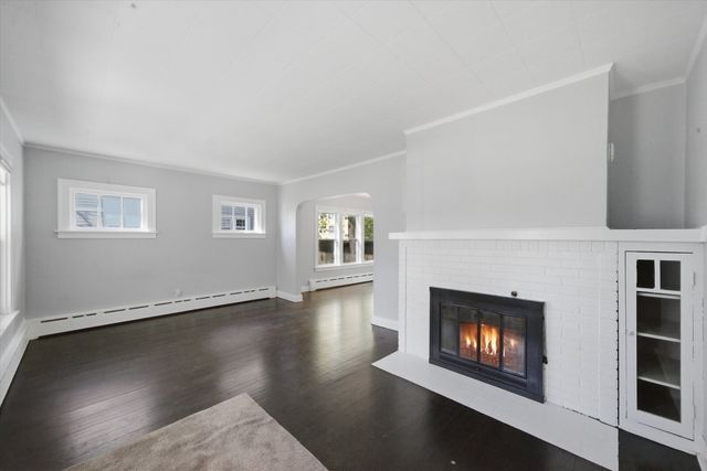 1318 N Jackson Street, Waukegan, IL 60085