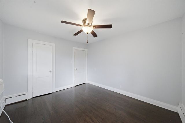 1318 N Jackson Street, Waukegan, IL 60085