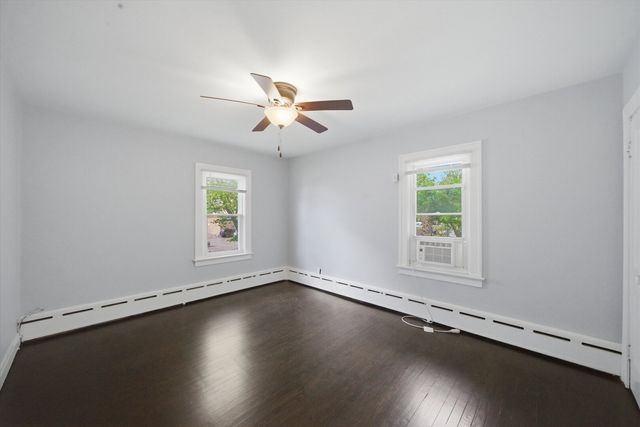 1318 N Jackson Street, Waukegan, IL 60085