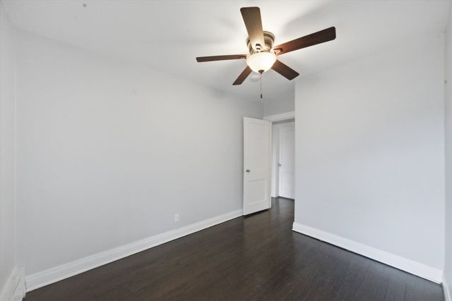 1318 N Jackson Street, Waukegan, IL 60085