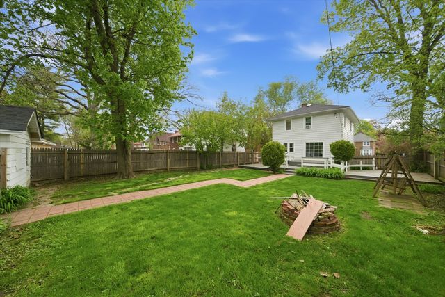 1318 N Jackson Street, Waukegan, IL 60085