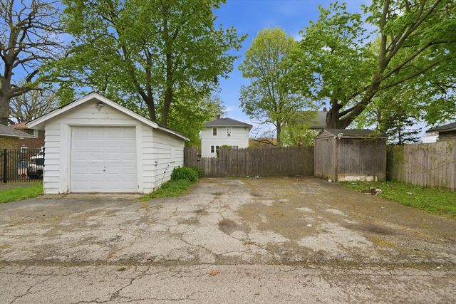 1318 N Jackson Street, Waukegan, IL 60085