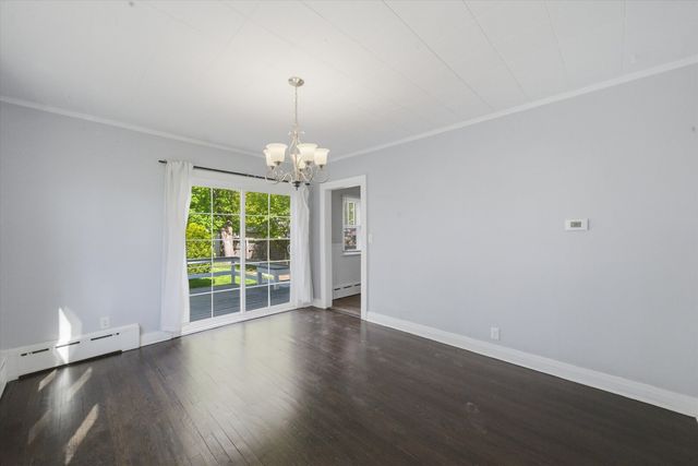 1318 N Jackson Street, Waukegan, IL 60085